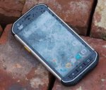 Cat S40 smartphone