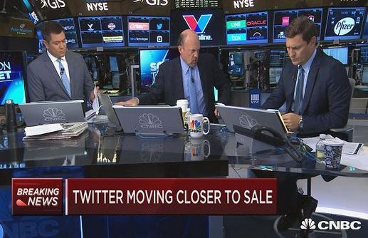 Salesforce, Other Suitors Reportedly Considering Twitter Buyout