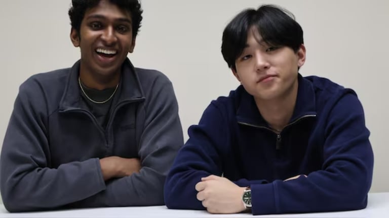 Photo of 2 gentlemen