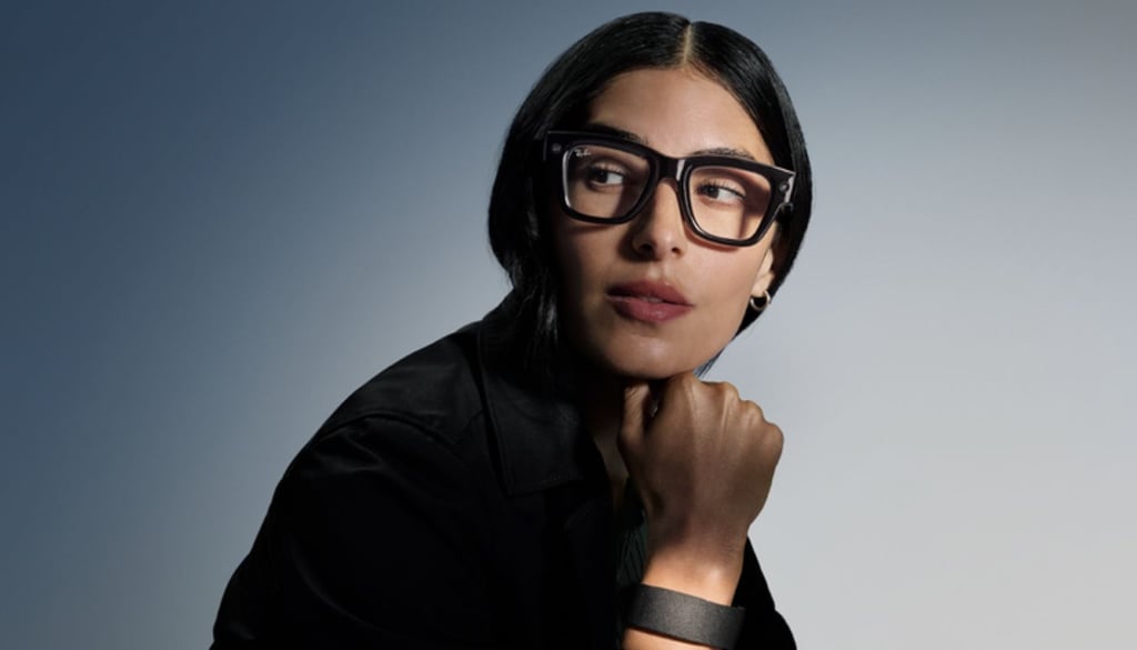 Zuckerberg Launches Meta Ray-Ban Display: AI Glasses With Built-In Screen