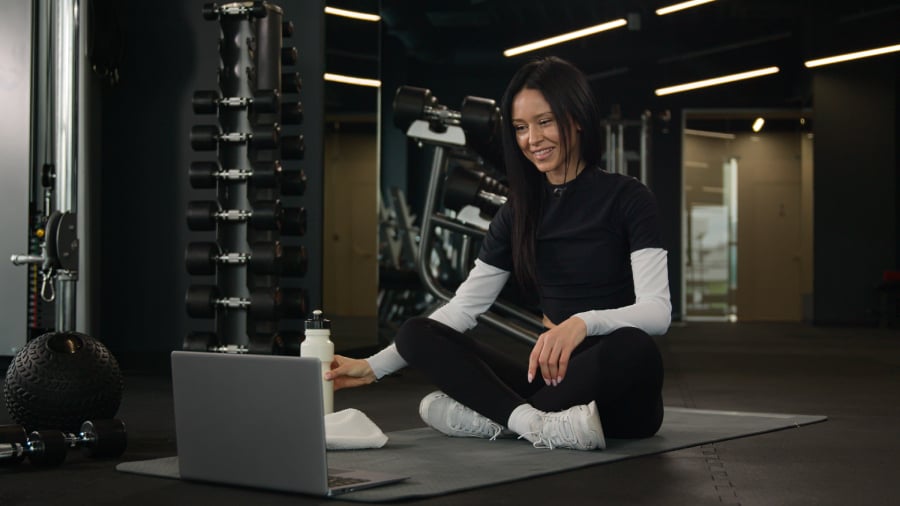 Fitbit’s Gemini-Powered Health Coach Begins Public Preview for Premium Users