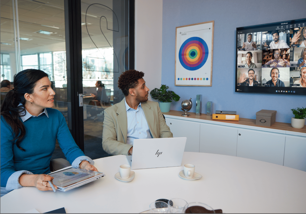 Zu Beginn des Jahres 2026 sehen sich Behörden mit rekordhohen Cyberbedrohungen konfrontiert – warum hochsichere Notebooks zur ersten Verteidigungslinie werden