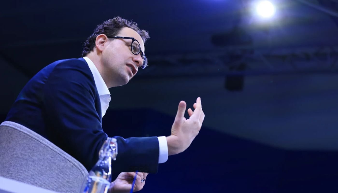 Anthropic Predicts US-China AI Race Could Be Decided by 2028