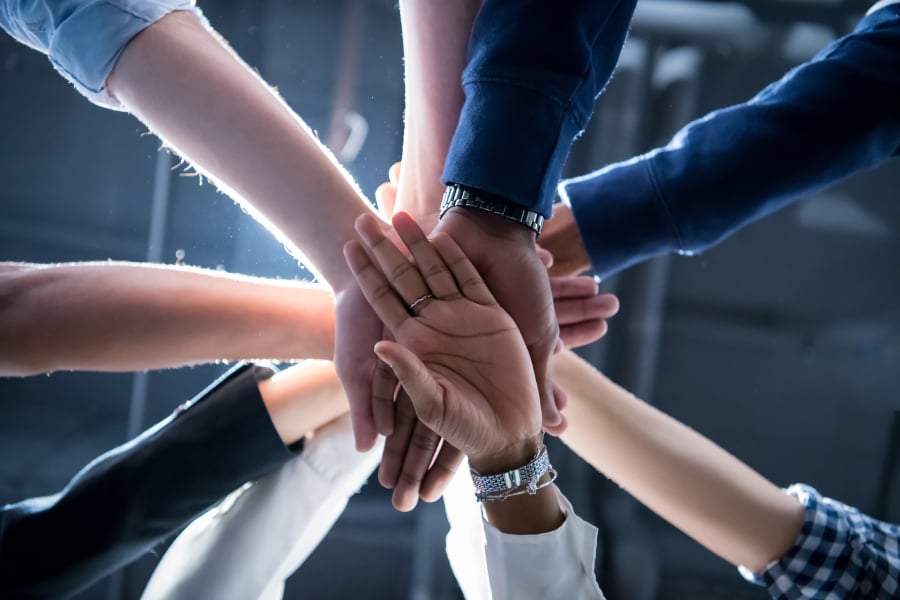 Project Glasswing: Anthropic Unites Apple, Google, Microsoft on AI Cybersecurity