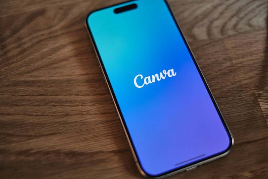 Canva AI 2.0 Aims to Replace Multi-Tool Workflows with One Prompt